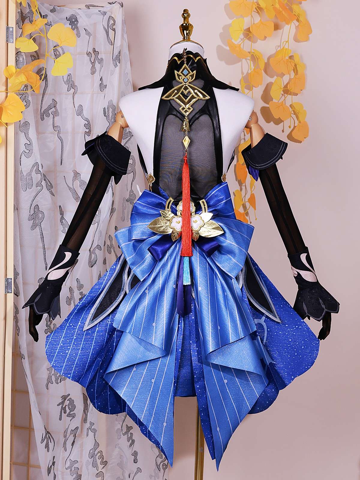 Back side of Ganyu cosplay costume showing tail and design lines