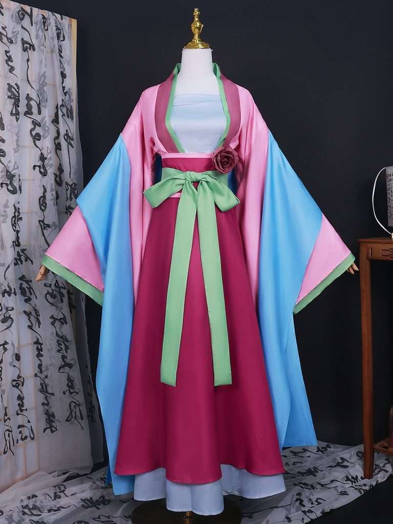 Maomao The Apothecary Diaries cosplay traditional attire – front view 