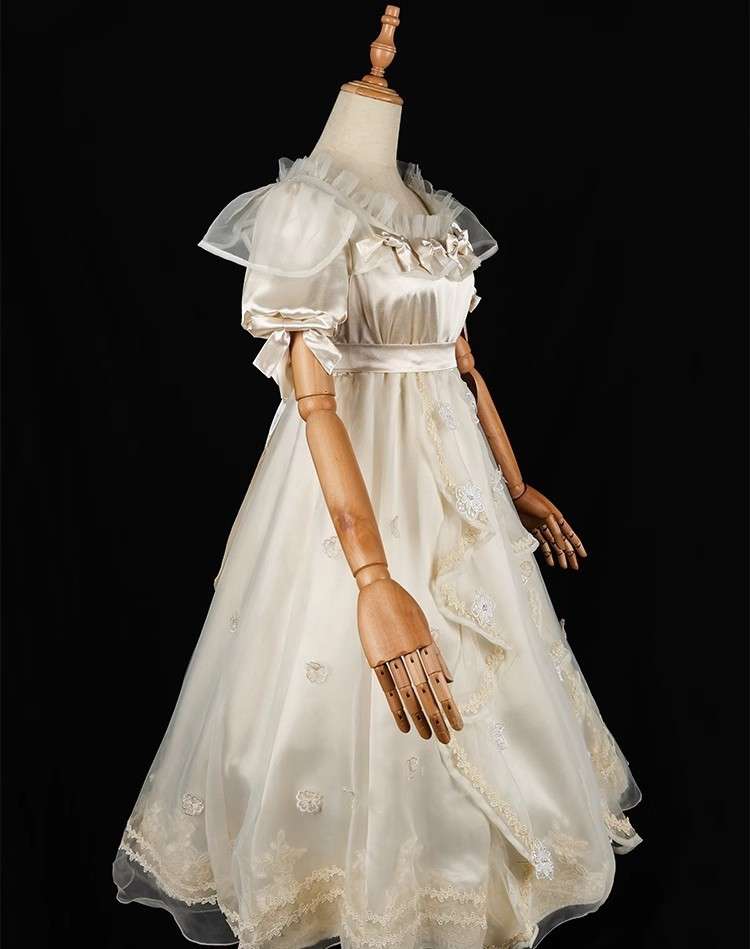 Identity V Little Girl Eurydice Cosplay Costume Front View