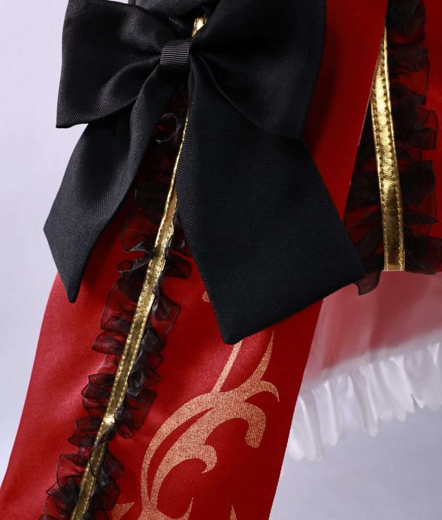 Red Mage Cosplay Costume Detail View – Final Fantasy XIV