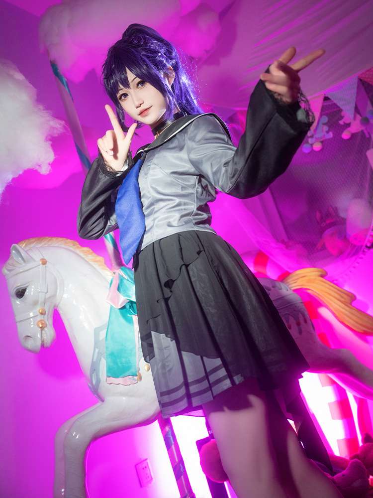 Front view of Asahinaa Mafuyuu Cosplay Costume from Project Sekaii