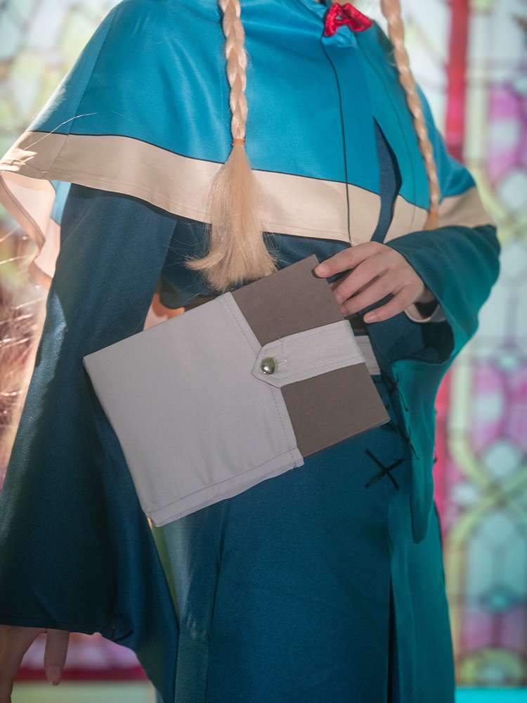 Marcille costume collar, fabric and accessories
