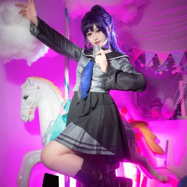 Front view of Asahinaa Mafuyuu Cosplay Costume from Project Sekaii