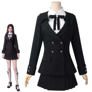Meng Qimeng front view cosplay outfit in pastel dream theme