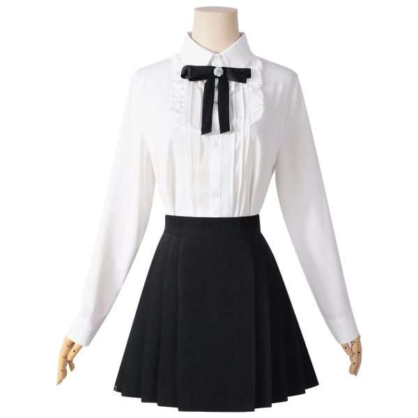 Meng Qimeng front view cosplay outfit in pastel dream theme