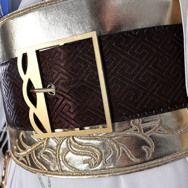 Xavier Light Hunter skin cosplay close-up